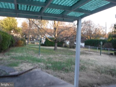 4221 6th Ave, Temple, PA 19560 - photo 4