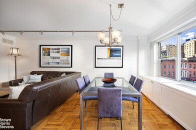 150 E 61st St unit 5F, New York, NY 10065 - photo 3