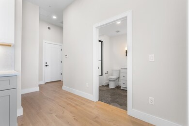 4 Franklin St unit 302, Boston, MA 02134 - photo 7