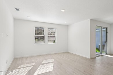 14 Oconee Dr, Palm Coast, FL 32137 - photo 4