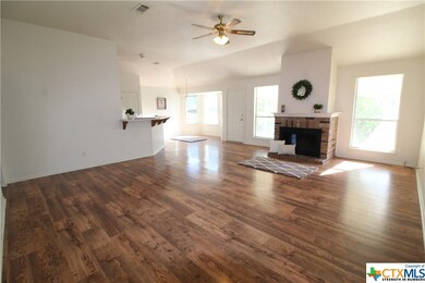 230 January St, Copperas Cove, TX 76522 - photo 6