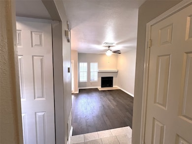 3635 Garden Brook Dr unit 20400, Farmers Branch, TX 75234 - photo 3