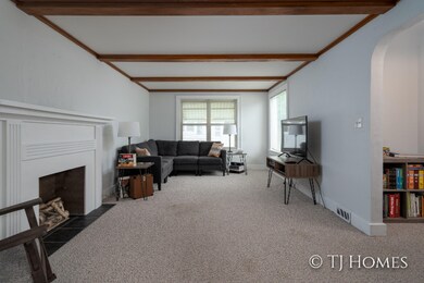 2120 Audobon St-8