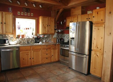 141 Sylvain Rd, Saint Johnsbury, VT 05819 - photo 5