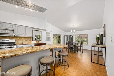 Open Kitchen