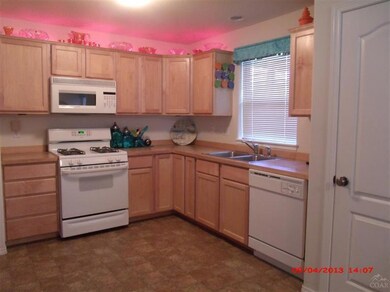 61063 Borden Dr, Bend, OR 97702 - photo 3