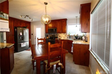 2903 Louisiana St, Longview, WA 98632 - photo 7