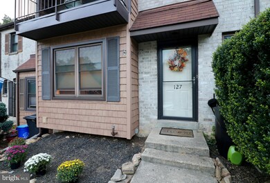 127 Bishop Dr, Aston, PA 19014 - photo 2