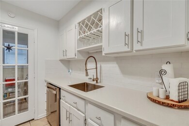 152 S Island Square Dr, Saint Simons Island, GA 31522 - photo 7