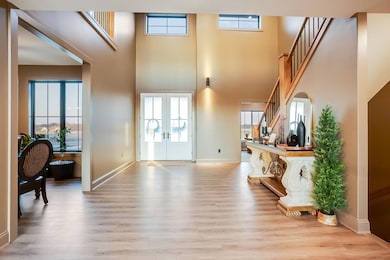 243 Thurston Ln, Derby, KS 67037 - photo 2