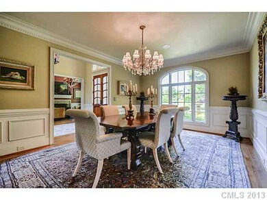 Dining Room - Large 13'x17' dining room with casem