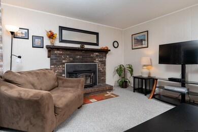 27 van Tassell Ln, Ballston Spa, NY 12020 - photo 6