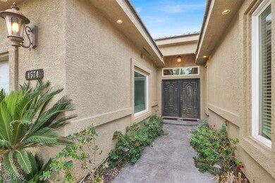 4574 Sheri Lyn Ct, Las Vegas, NV 89121 - photo 5