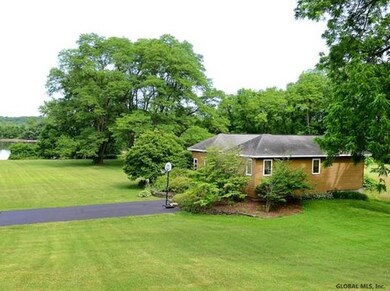 250 van Wies Pt Rd, Glenmont, NY 12077 - photo 3