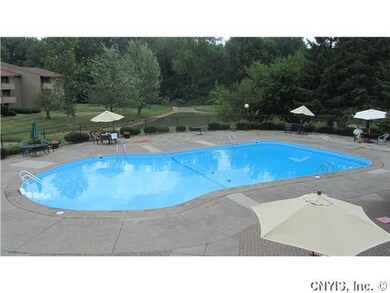 Swimming Pool/Hot Tub/Sauna
