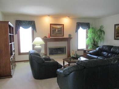 9515 Shadecreek Place, Fort Wayne, IN 46835 - photo 4