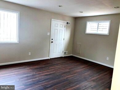 6817 Forest Terrace, Hyattsville, MD 20785 - photo 7