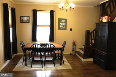 19 E Carpenter Ave, Myerstown, PA 17067 - photo 4