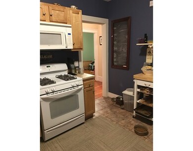 192 Florence St unit 2, Roslindale, MA 02131 - photo 2