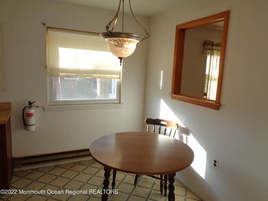 19a Monmouth 018