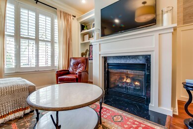 9404_NortonCommonsBlvd_204