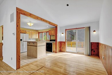 13-Dining Room
