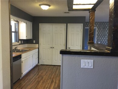 18 Clevedon Cir, Bella Vista, AR 72715 - photo 4