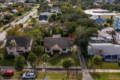 220 Riverview Dr Print Ready-2