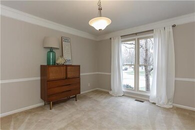 7945 Randall Dr, Lenexa, KS 66215 - photo 5