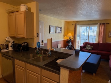 98 W 1230 N unit 225, Provo, UT 84604 - photo 6