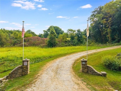 23291 Christian Rd, Braymer, MO 64624 - photo 7