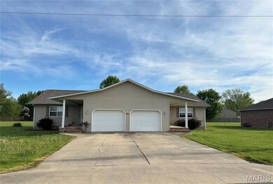 2 S One Mile Rd unit 2-4-6-8, Dexter, MO 63841 - photo 2