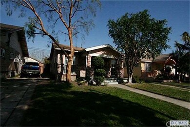 NICE CURB APPEAL