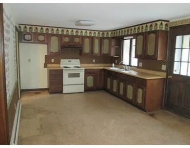 727 Chestnut Hill Ave, Athol, MA 01331 - photo 7