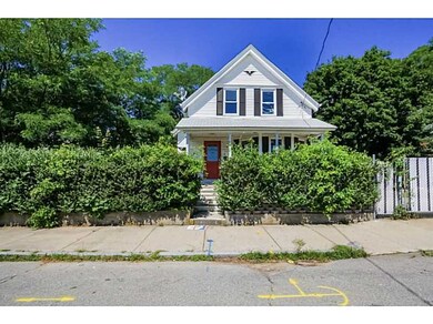 3 Alger Ave, Providence, RI 02907 - photo 2