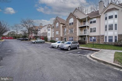 9812 Lake Pointe Ct unit 202, Upper Marlboro, MD 20774 - photo 3