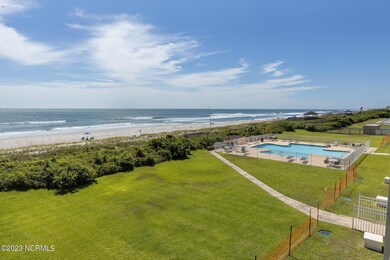 2305 Ft MacOn Rd W unit 302, Atlantic Beach, NC 28512 - photo 3