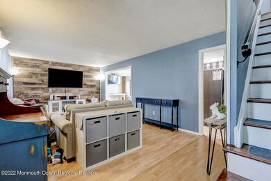 1 Lake Ave, Hazlet, NJ 07730 - photo 5