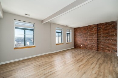 315 Rantoul St unit 204, Beverly, MA 01915 - photo 5