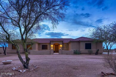 1879 N Hilton Rd Apache-small-004-2-Exte