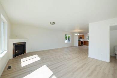 3020 SW Deschutes Ave (7 of 25)