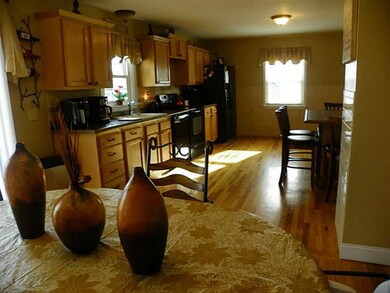 8 Acre Dr, Johnston, RI 02919 - photo 3