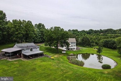 504 Sycamore Rd, Douglassville, PA 19518 - photo 4