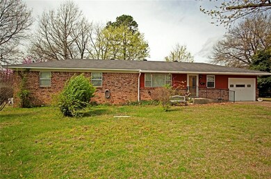 1914 S 10th St, Rogers, AR 72758 - photo 2
