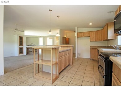 Kitchen/Family Room