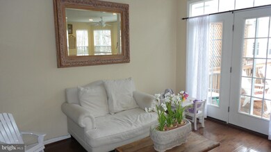 42274 Shoover Square, Chantilly, VA 20152 - photo 6