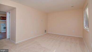 9320 Woodlea Ct, Manassas, VA 20110 - photo 4