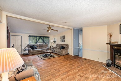 140 Poppys Trail, Kings Mountain, NC 28086 - photo 3