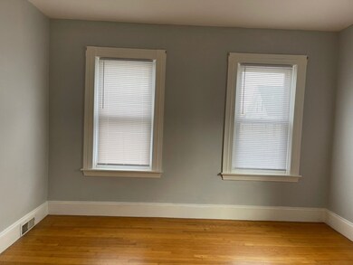 48 Hodges Ave unit 2nd, Taunton, MA 02780 - photo 4