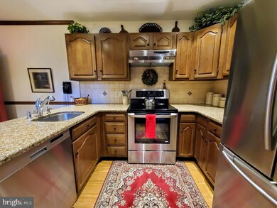 214 Archer Ct, Malvern, PA 19355 - photo 3